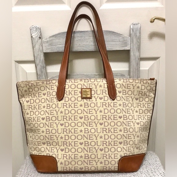 Dooney & Bourke Handbags - Dooney & Bourke Large Zip Shopper Bag Lavender